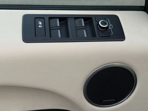 Used 2014 Land Rover Range Rover Sport Supercharged image 22