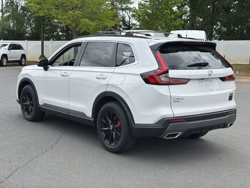 Used 2024 Honda CR-V Sport image 3