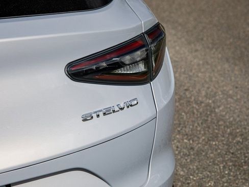 New 2025 Alfa Romeo Stelvio Sprint w/ Veloce Package image 9