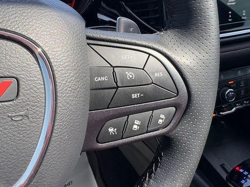 Used 2023 Dodge Durango GT image 25
