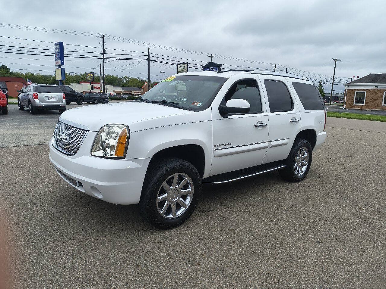 Used 2008 GMC Yukon Denali AWD/4WD image 12