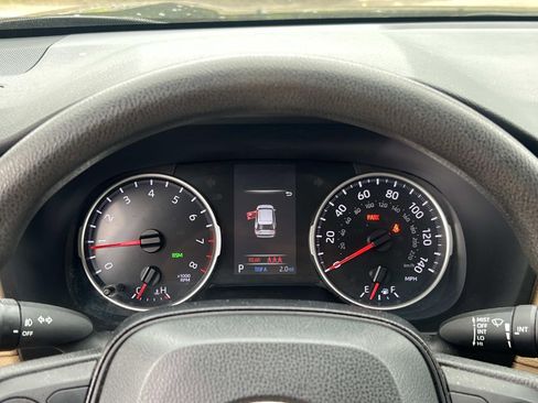 Used 2021 Toyota RAV4 XLE image 27