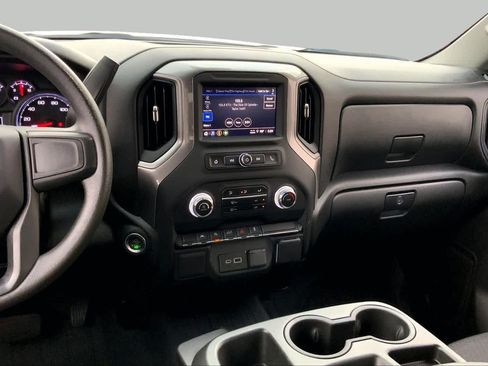 Used 2024 GMC Sierra 1500 Pro w/ Graphite Edition AWD/4WD image 7