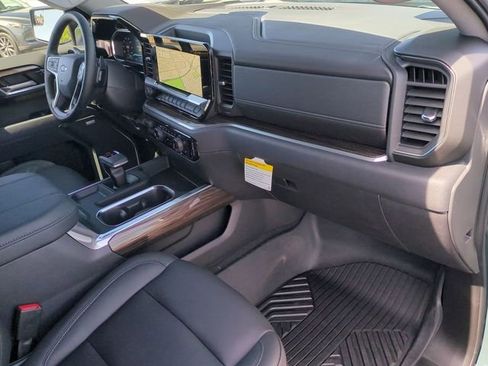 New 2026 Chevrolet Silverado 1500 LT Trail Boss w/ Convenience Package II AWD/4WD image 31