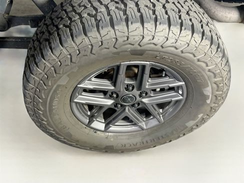 Used 2020 Jeep Gladiator Rubicon AWD/4WD image 29