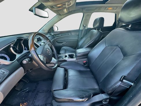 Used 2011 Cadillac SRX Luxury FWD image 13