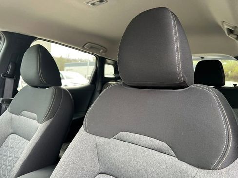 New 2026 Nissan Kicks SV w/ Cold Weather Package AWD/4WD image 9
