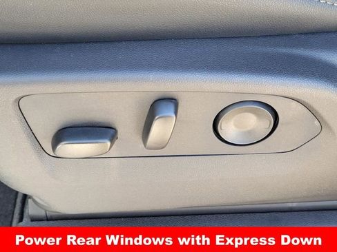 New 2026 GMC Sierra 1500 SLT w/ SLT Premium Package image 23