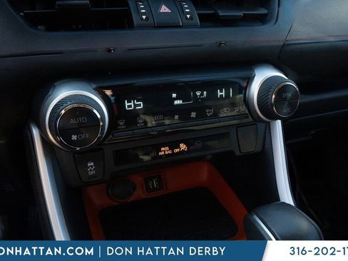 Used 2023 Toyota RAV4 Adventure image 9