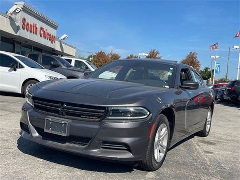 Used 2022 Dodge Charger SXT w/ Leather Interior Group RWD image 2