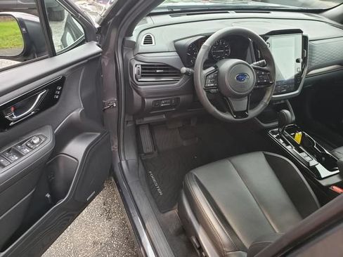 Used 2026 Subaru Forester Touring AWD/4WD image 10