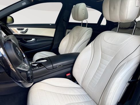 Used 2020 Mercedes-Benz S 560 Sedan image 13
