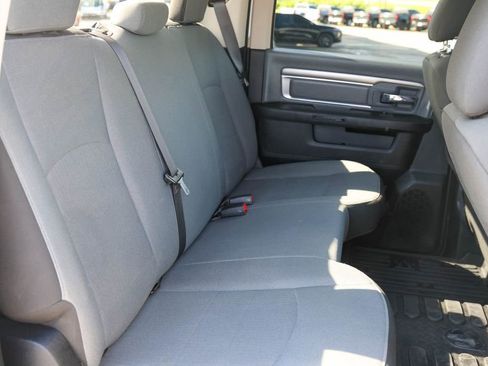 Used 2022 RAM 1500 Classic SLT w/ Electronics Group AWD/4WD image 18