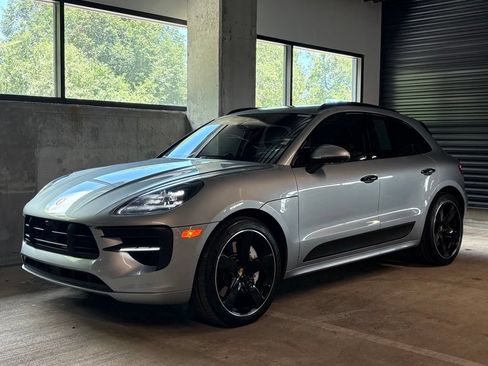 Used 2021 Porsche Macan GTS AWD/4WD image 1