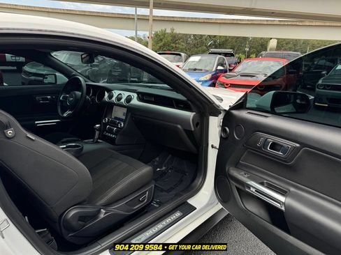 Used 2019 Ford Mustang GT w/ Equipment Group 301A RWD image 31