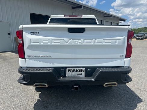 Used 2021 Chevrolet Silverado 1500 LT Trail Boss AWD/4WD image 4