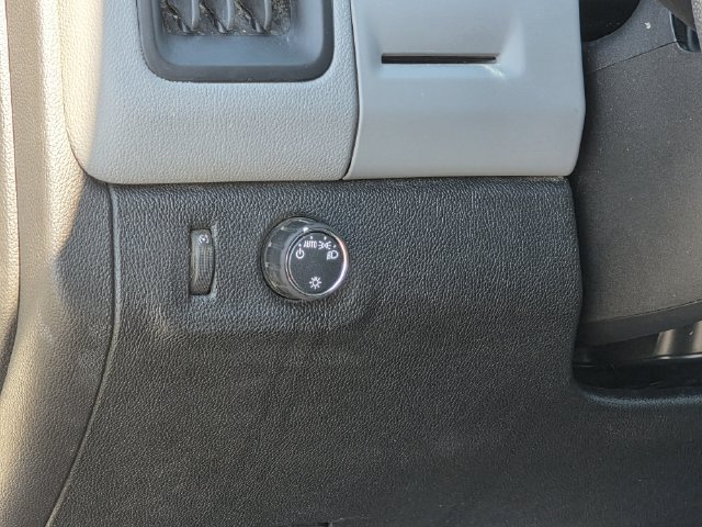 Used 2021 Chevrolet Colorado W/T RWD image 18