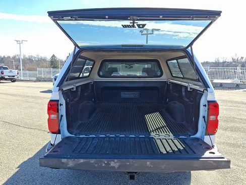 Used 2019 Chevrolet Silverado 1500 LT image 28