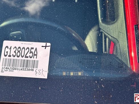 Used 2020 Jeep Wrangler Unlimited Sport S image 37