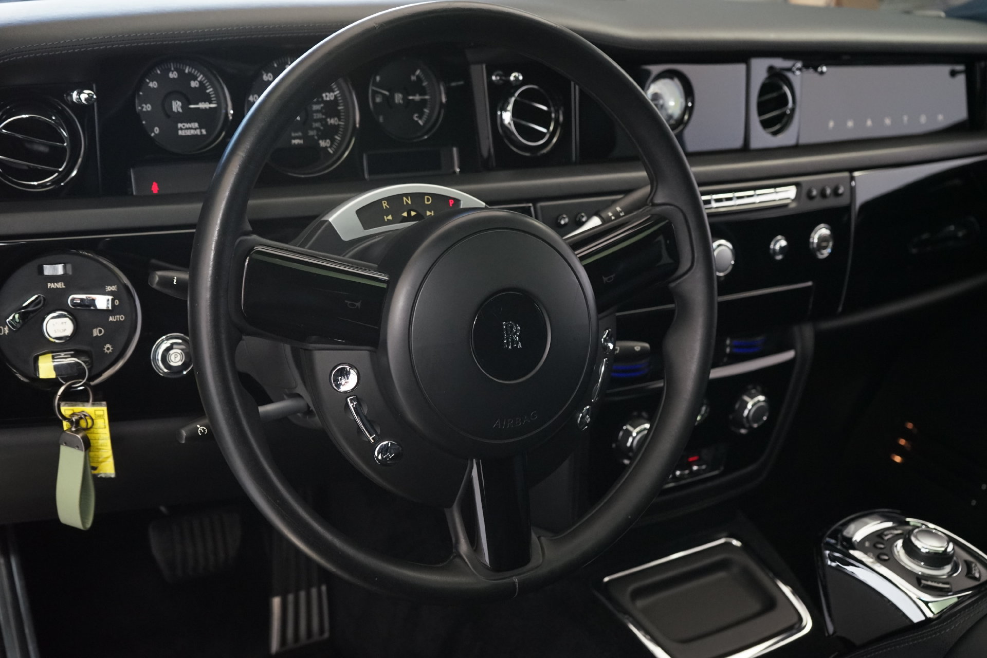 Used 2013 Rolls-Royce Phantom Sedan RWD image 13