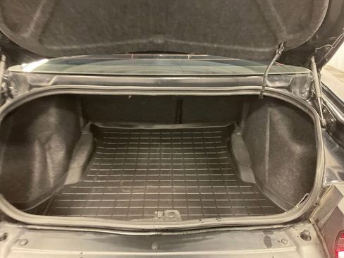 Used 2018 Dodge Challenger R/T w/ Performance Handling Group RWD image 13