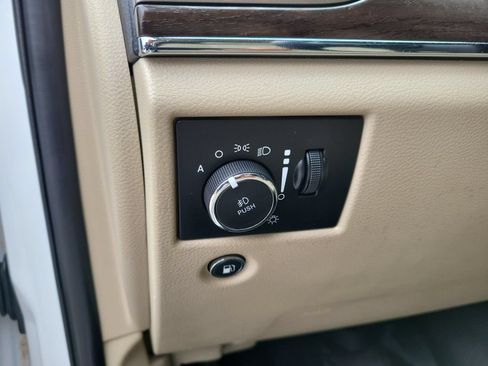 Used 2018 Jeep Grand Cherokee Limited RWD image 26