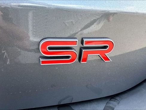 New 2026 Nissan Kicks SR image 9