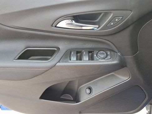 Certified 2024 Chevrolet Equinox RS FWD image 13