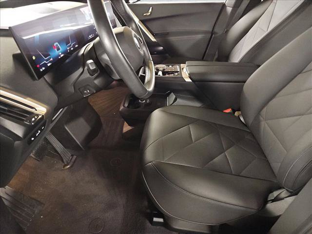 Certified 2024 BMW iX xDrive50 AWD/4WD image 17