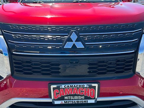 Used 2024 Mitsubishi Outlander FWD image 6