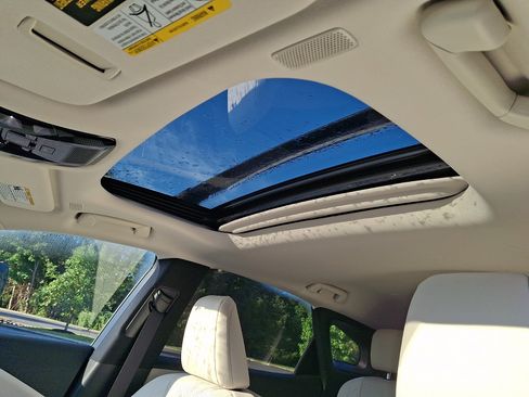 Used 2024 Lexus RX 350 Premium w/ Accessory Package (Z1) AWD/4WD image 14