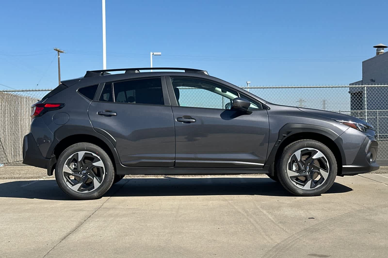 New 2026 Subaru Crosstrek 2.5i Limited AWD/4WD image 2
