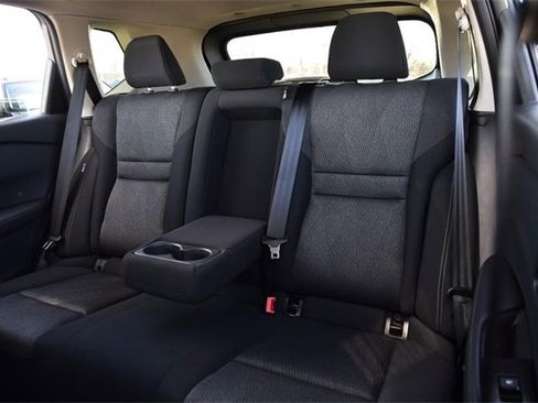 Used 2024 Nissan Rogue SV image 20