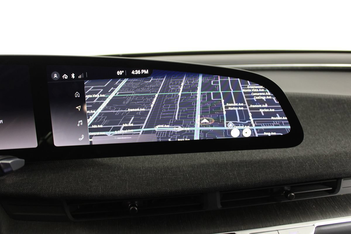 Used 2023 Lucid Air Pure AWD/4WD image 17