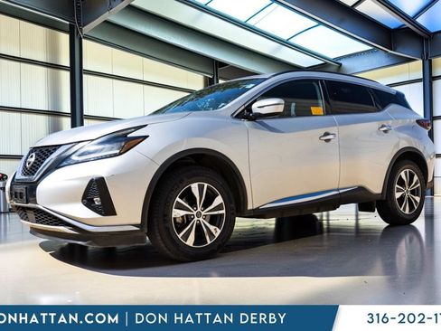 Used 2023 Nissan Murano SV FWD image 2
