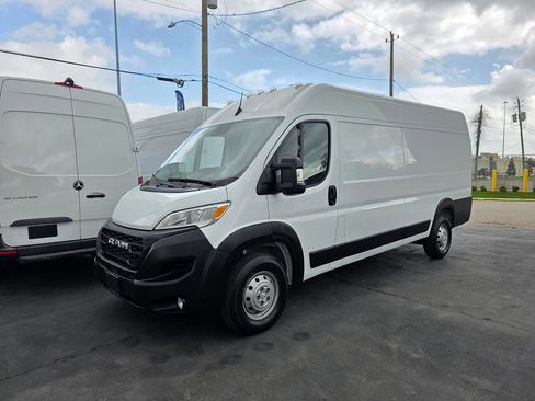Used 2023 RAM ProMaster 3500 w/ Interior LED Lighting Group image 28