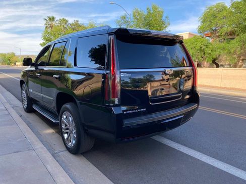 Used 2016 Cadillac Escalade 4WD image 12