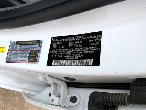 Used 2021 Hyundai Elantra SEL w/ Convenience Package FWD image 33