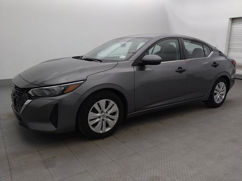 Used 2024 Nissan Sentra S FWD image 2