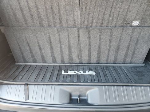 Used 2025 Lexus GX 550 w/ Accessory Package (2T) AWD/4WD image 33