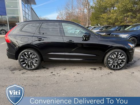 New 2026 Volvo XC60 T8 Ultra w/ Protection Package Premier image 9