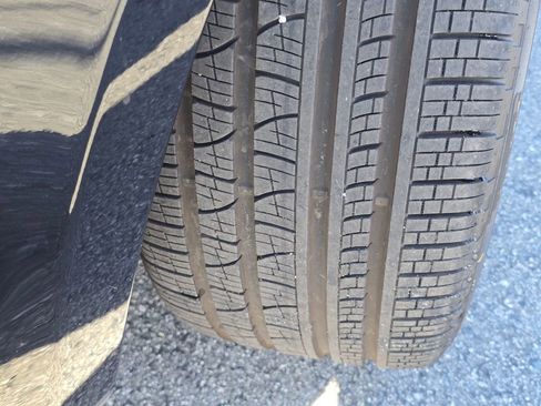 Used 2024 Porsche Macan S image 32