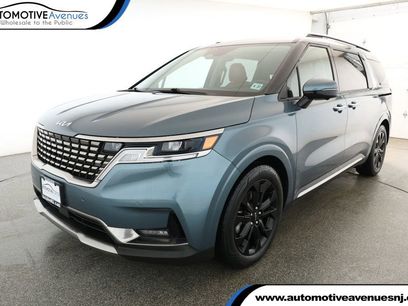 Used 2023 Kia Carnival SX