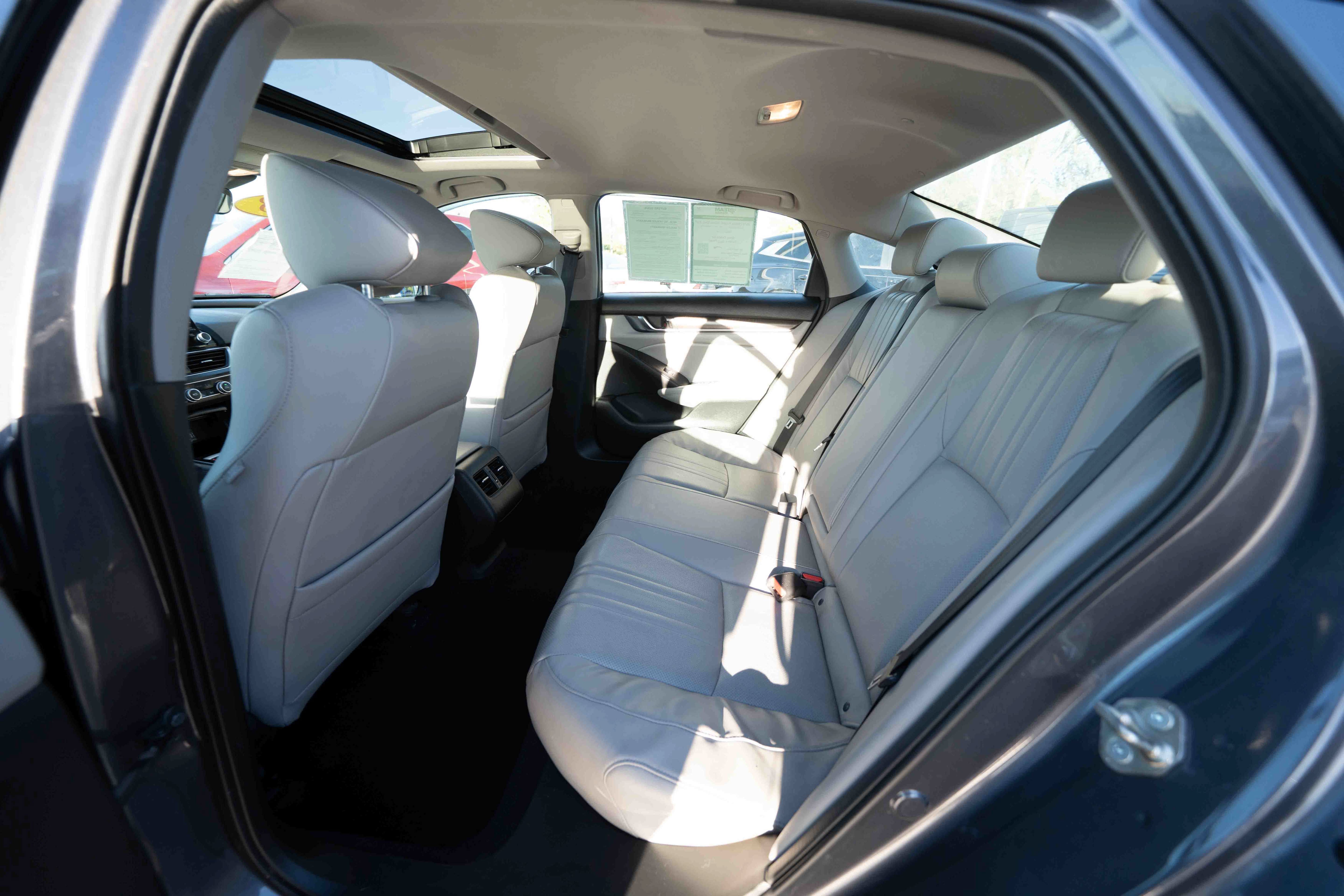 Used 2018 Honda Accord EX-L image 23
