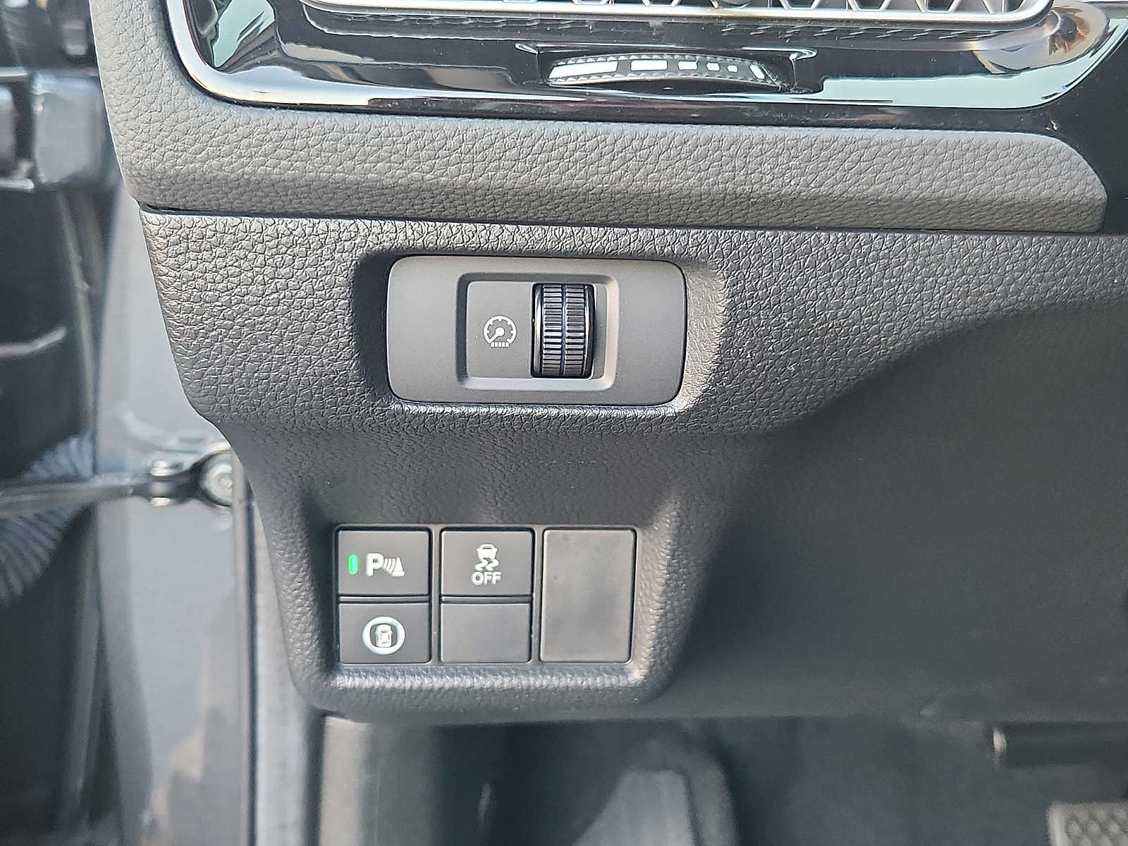 Certified 2024 Honda Civic Touring image 22