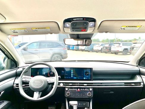 Used 2025 Hyundai Tucson SEL FWD image 15