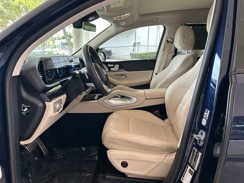 Used 2022 Mercedes-Benz GLS 450 4MATIC image 5