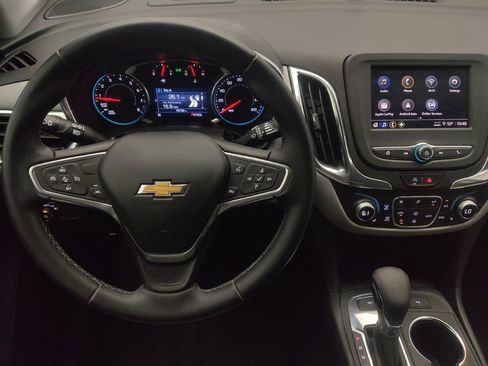 Used 2023 Chevrolet Equinox LT w/ Driver Convenience Package image 22