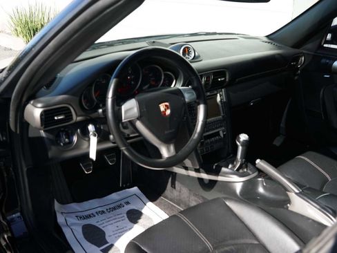 Used 2006 Porsche 911 Carrera 4 image 33