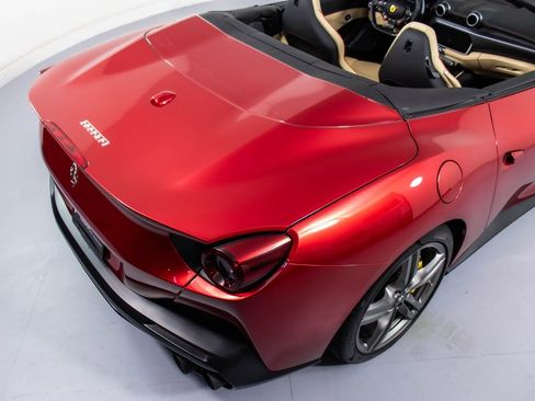 Certified 2019 Ferrari Portofino image 20